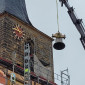 Neue Glocke kommt in den Turm